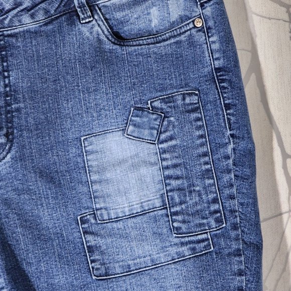 Lot 18 Patchwork Denim Mid Rise Bermuda Shorts - Picture 2 of 4